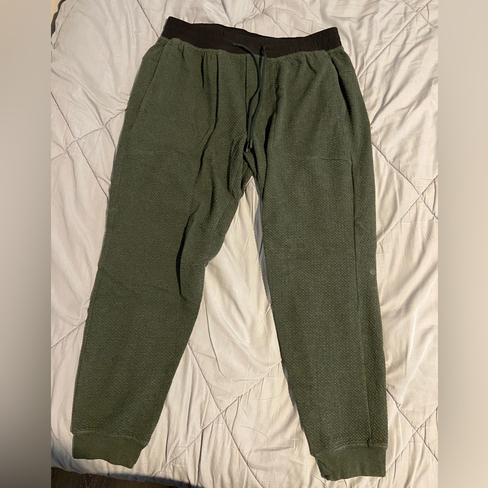Lululemon At Ease Joggers XL